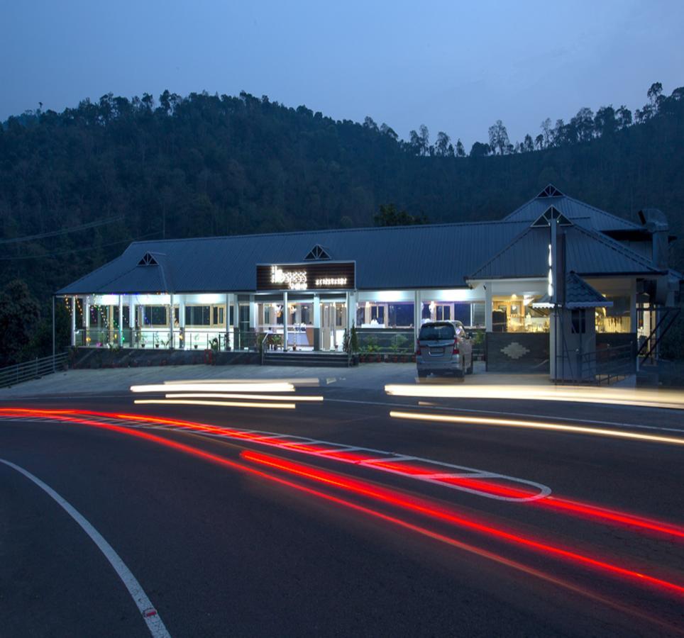 Hostess Thekkady Hotel Exterior foto